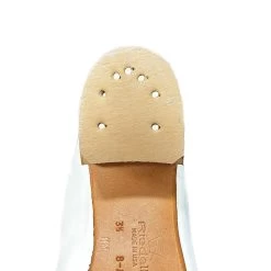 Riedell Model 435 Bronze Star Ladies Ice Skates - (Used) -Figure Skating Shop 434222 69796.1683843895