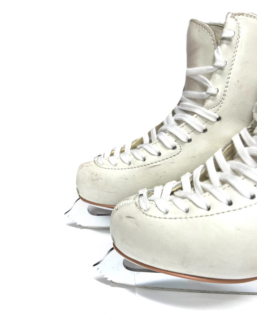 Edea OVERTURE Ice Skates With MK Blades Professional- Size 230 Only (Used) 4 Edea OVERTURE Ice Skates With MK Blades Professional- Size 230 Only (Used) - Image 2